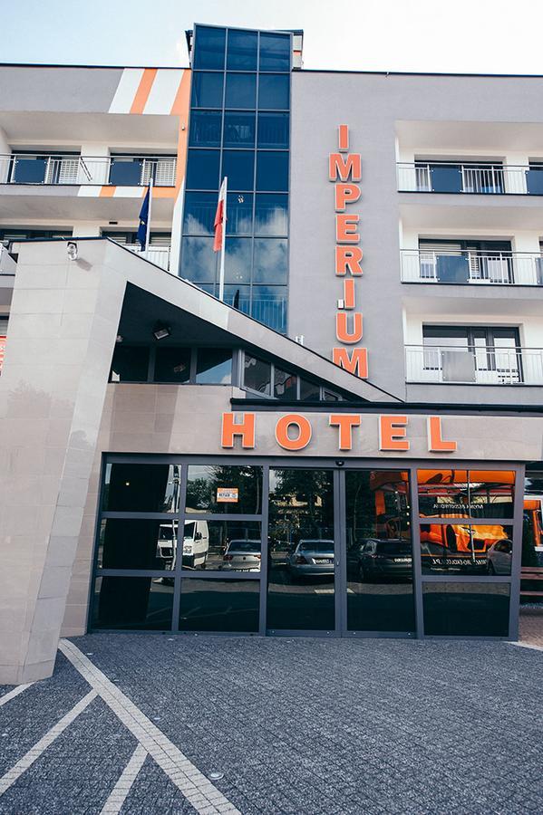 Hotel Imperium Pionki Exterior photo